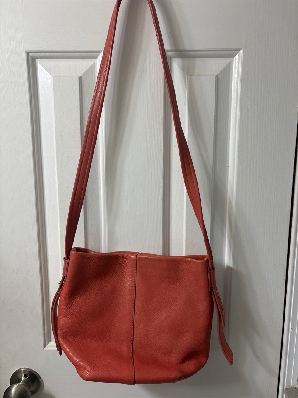 Women's Pebbled Leather Shoulder Bag in Burnt Orange